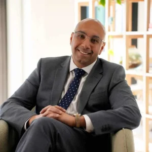 Dr-Aziz-Elgindi-of-Harley-Street-Hair-Transplant-Clinics