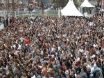 cannes-crowds.jpg