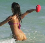 jessica-alba-bikini.jpg