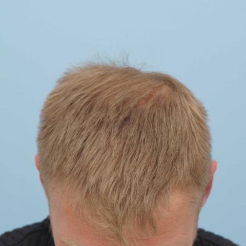 3851_301054_570000003.jpg